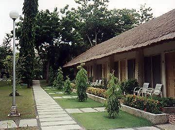 Cebu Beach Club Eksteriør billede